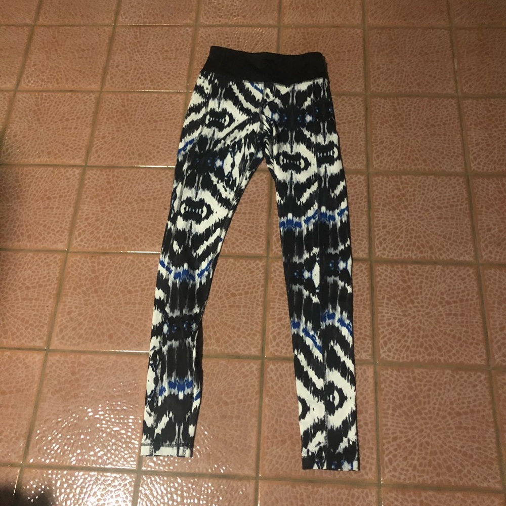 Express work out leggings